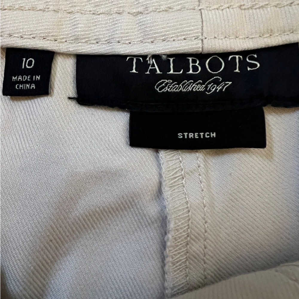 Talbots Preppy Cropped Stretch‎ Khaki Capris with Front Button Pockets 10 - Picture 4 of 6